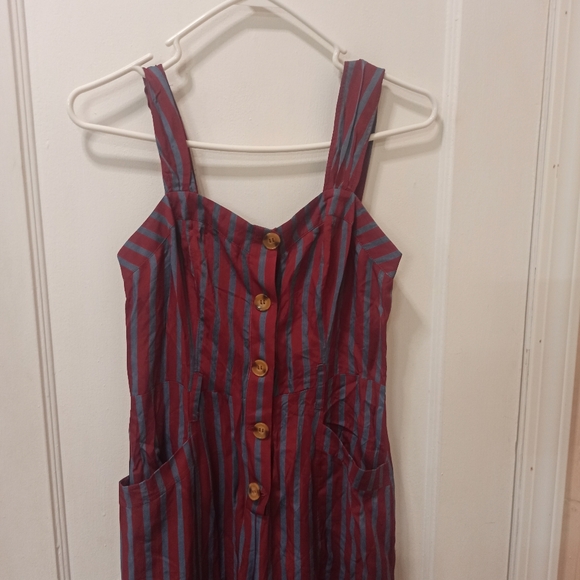 Free People City Girl JumpsuitSize 4 100% viscose. Dry clean only. - Picture 6 of 12